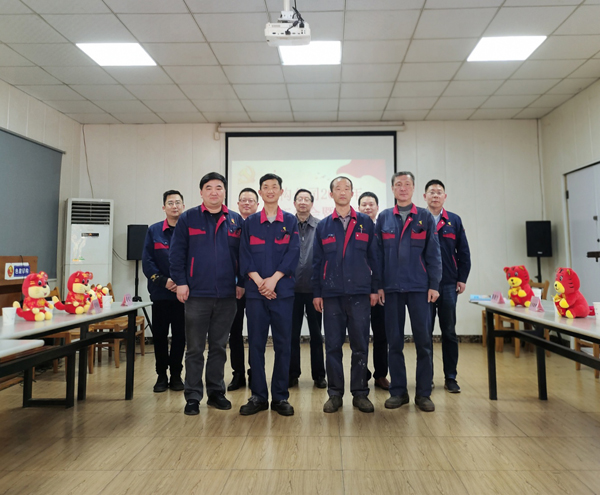 钢构公司召开2022年人才工作会暨表彰会