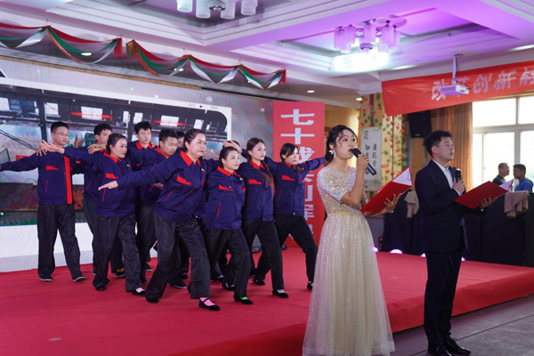 公司举办“建安赋”配乐．朗诵．舞蹈专题竞演 