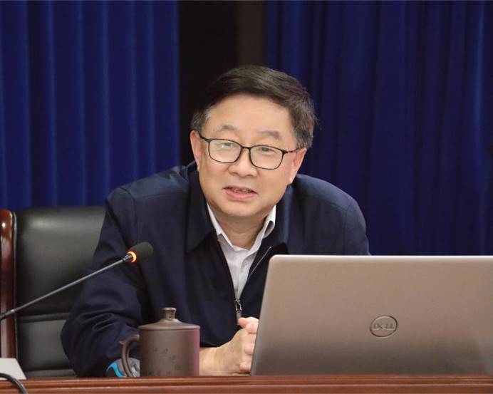 公司举办党委书记讲党课暨“青年大讲堂”第一期 公司举办党委书记讲党课暨“青年大讲堂”第一期